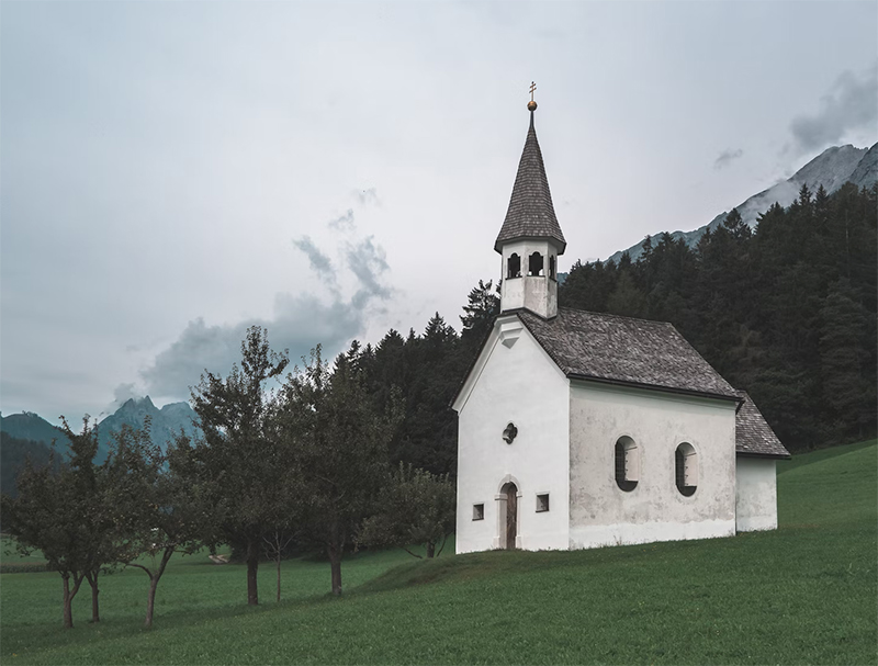 4 Reasons Why Your Church Building Matters in Replanting