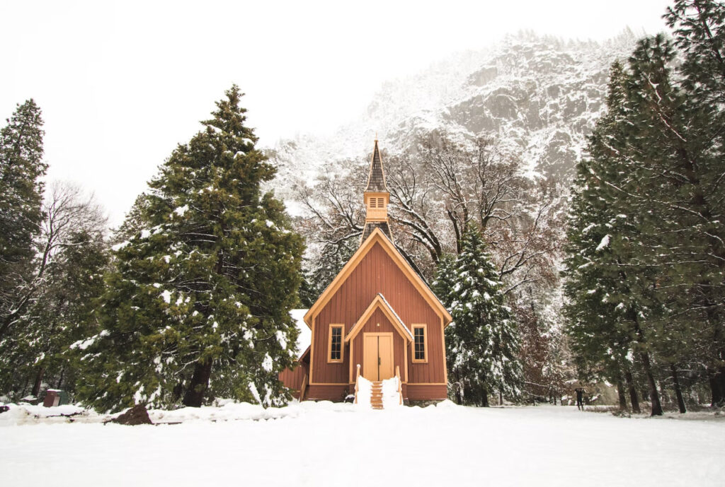 6 Perspective Shifts on Church Attendance in the New Year
