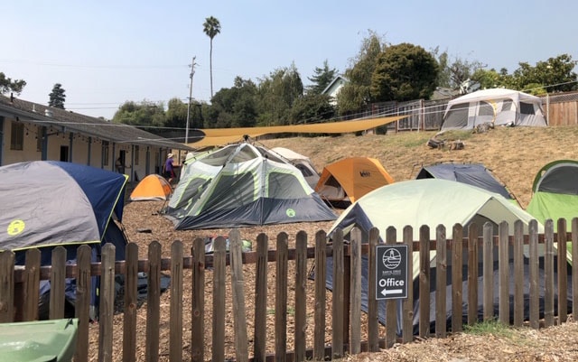 California pastor turns sanctuary into hotel for wildfire evacuees