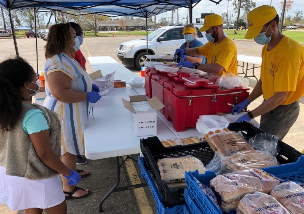 Southern Baptists serve meals, clear debris in aftermath of Hurricane Laura
